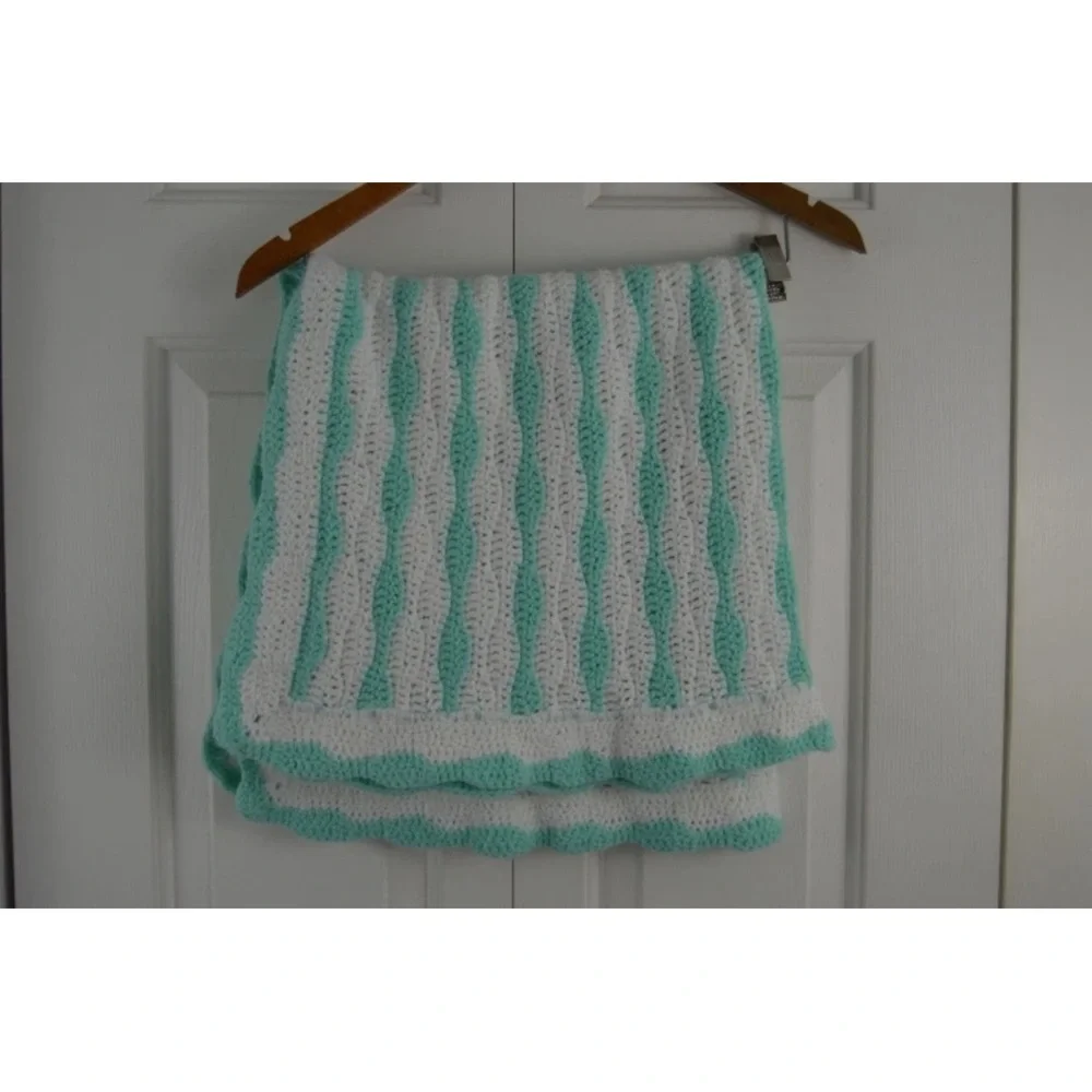 Vintage Baby Blanket Knit Throw Nursery Decor Green White Scalloped Handmade
